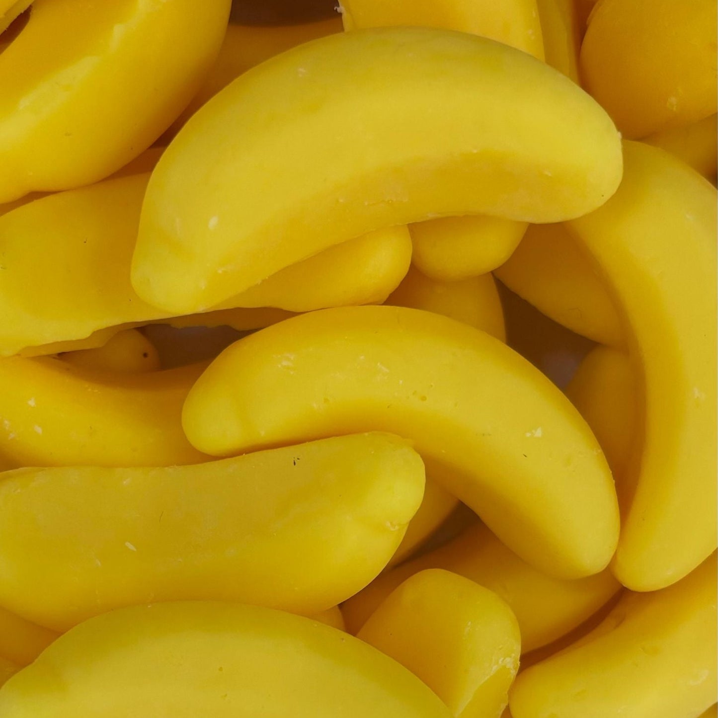 BANANA LOLLIES