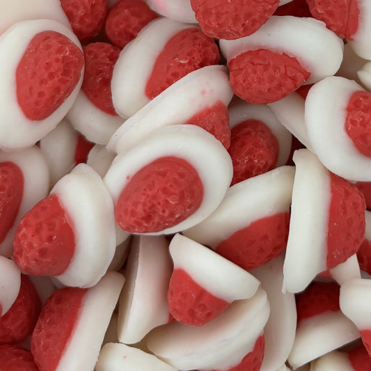 STRAWBERRIES & CREAM